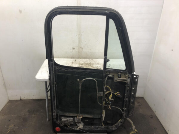 2001-2012 Freightliner COLUMBIA 120 Black Left/Driver Door - Used