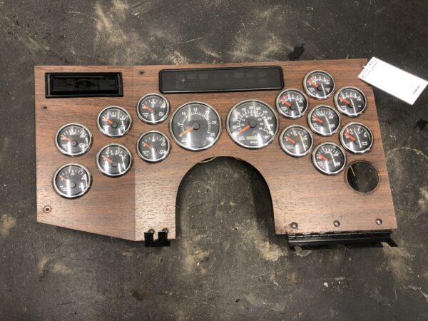 Western Star Trucks 4900 Speedometer Instrument Cluster - Used