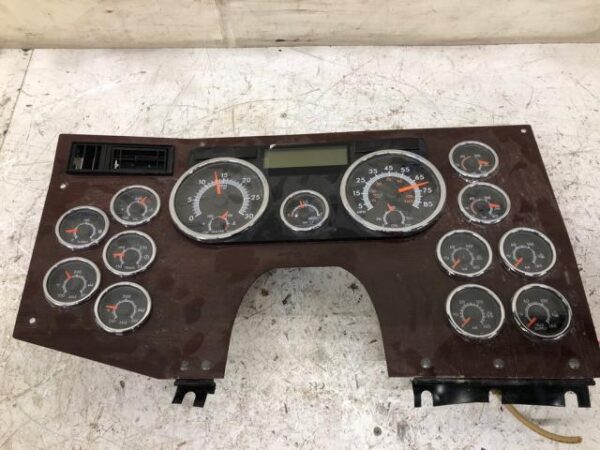 Western Star Trucks 5700 Speedometer Instrument Cluster - Used | P/N A0693159103