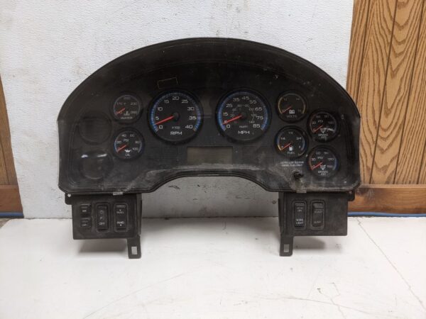 2010-2016 International DURASTAR (4300) Speedometer Instrument Cluster - Used | P/N 32485101