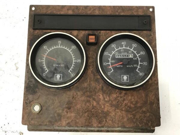 2002-2008 Kenworth T300 Speedometer Instrument Cluster - Used