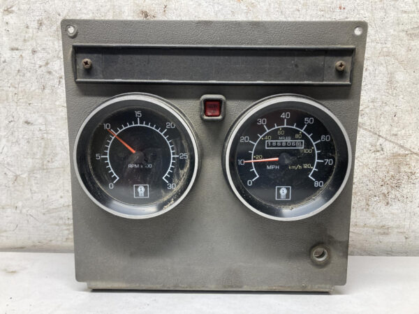 2002-2008 Kenworth T300 Speedometer Instrument Cluster - Used | P/N S6410657